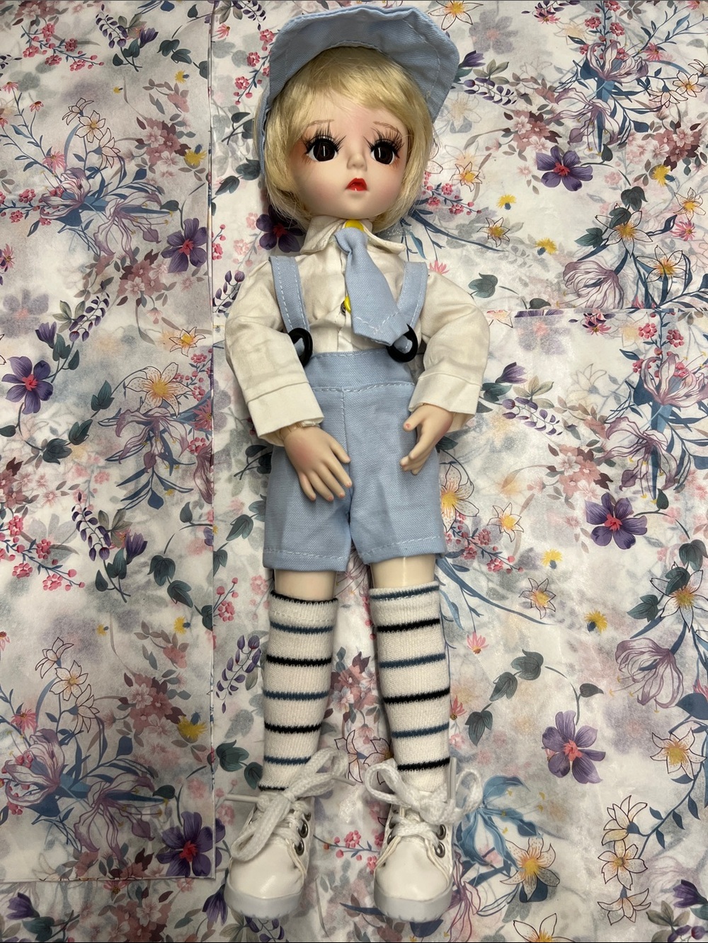 UCANAAN, 1/6 SCALE, 30 CM, 12”ARTICULATED BJD DOLL &  ACCESSORIES.